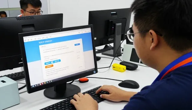 学校与医院使用课程研发有哪些优势